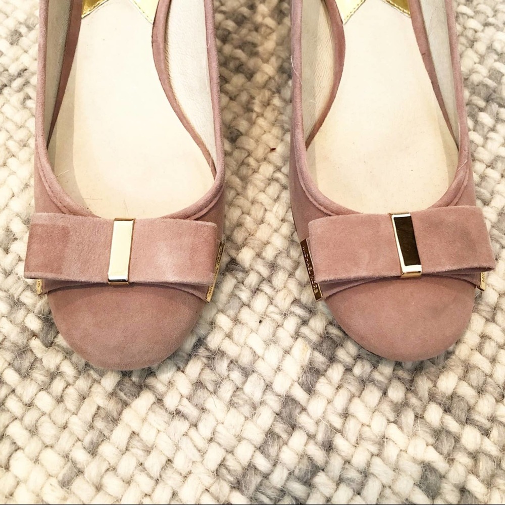 Michael Kors Kiera Pumps - Picture 5 of 9